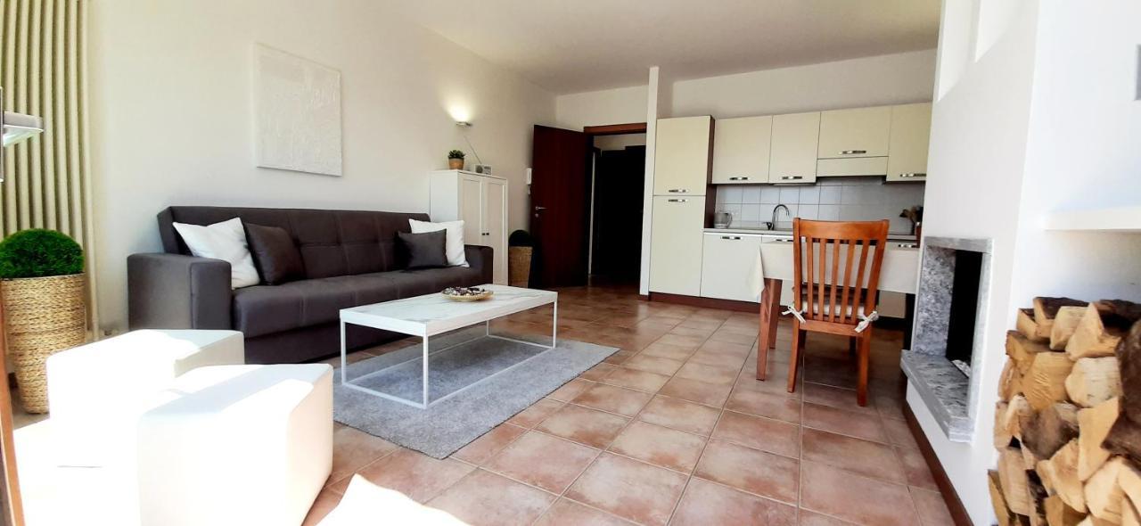 Appartamento Campagnano Maccagno Bagian luar foto